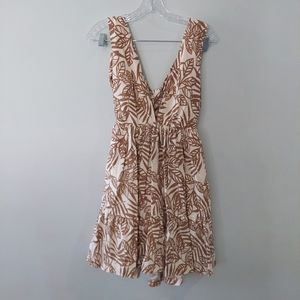 House of Harlow 1960 dress Small cream brown tropical leaf print V-neck pockets